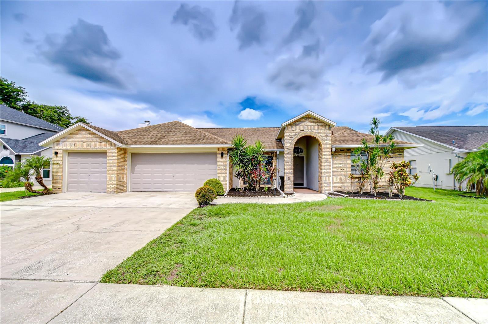 Details for 4211 Elba Place, VALRICO, FL 33596