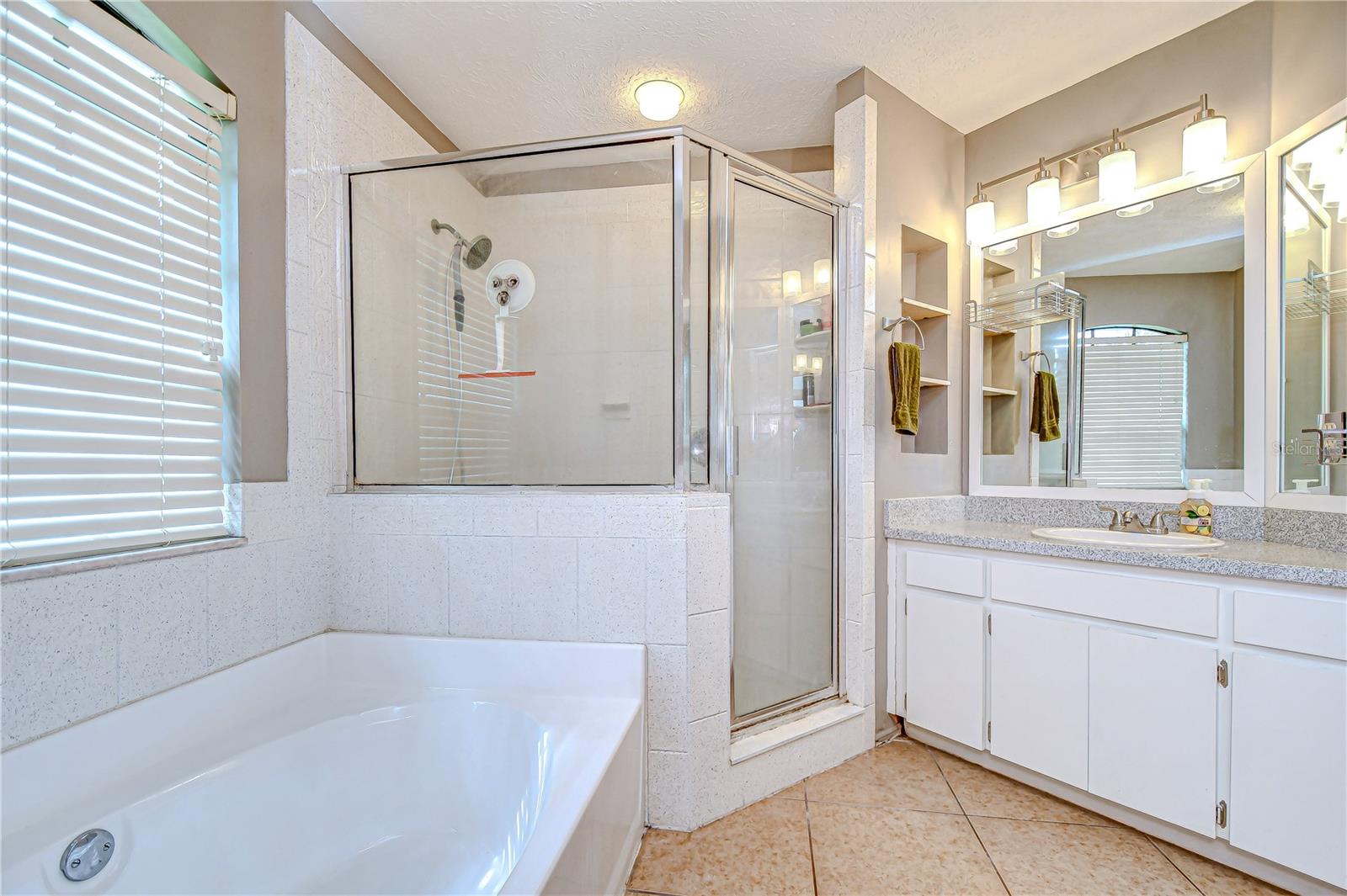 Image 17 of 39 For 4211 Elba Place