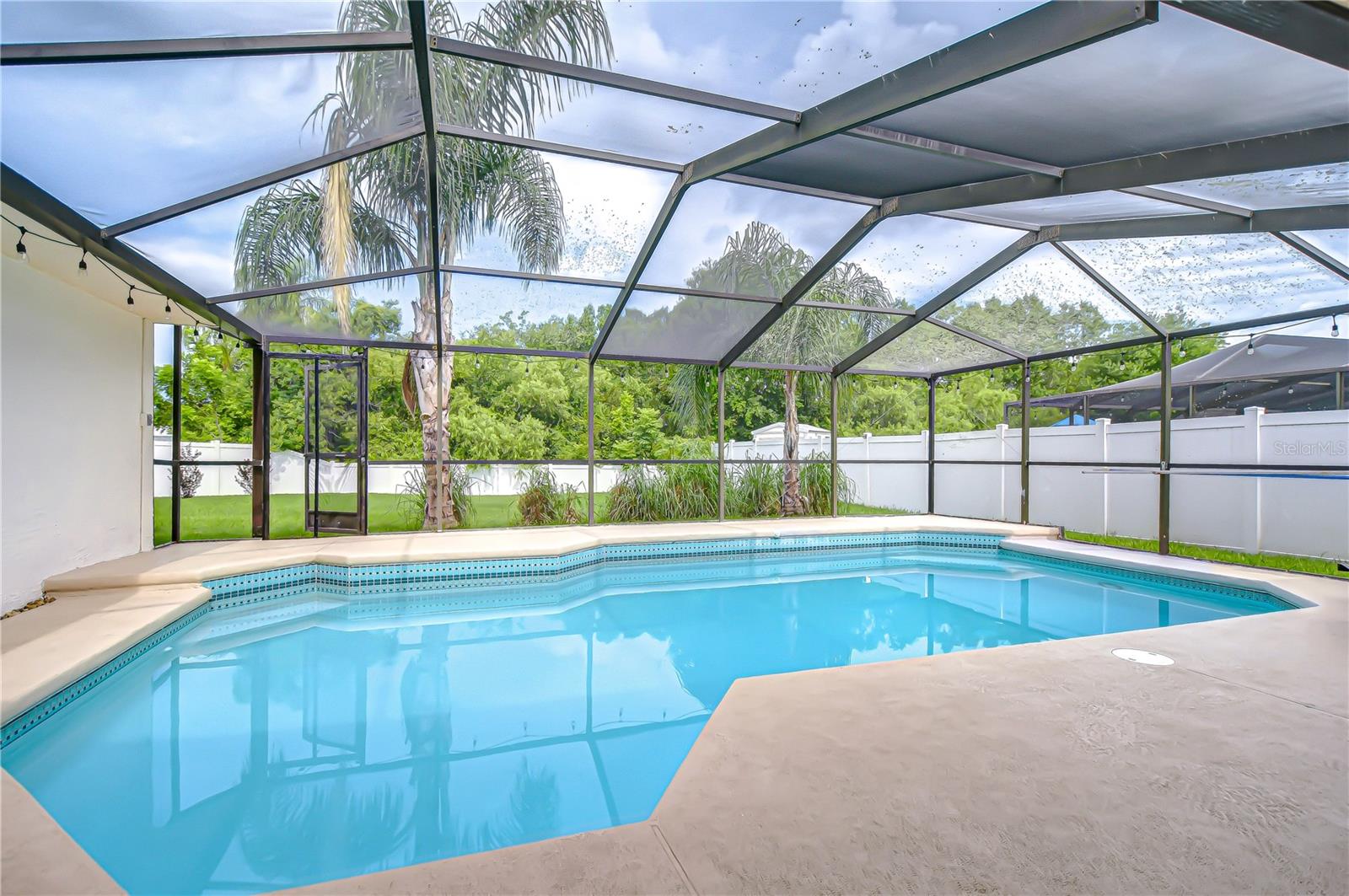 Image 25 of 39 For 4211 Elba Place