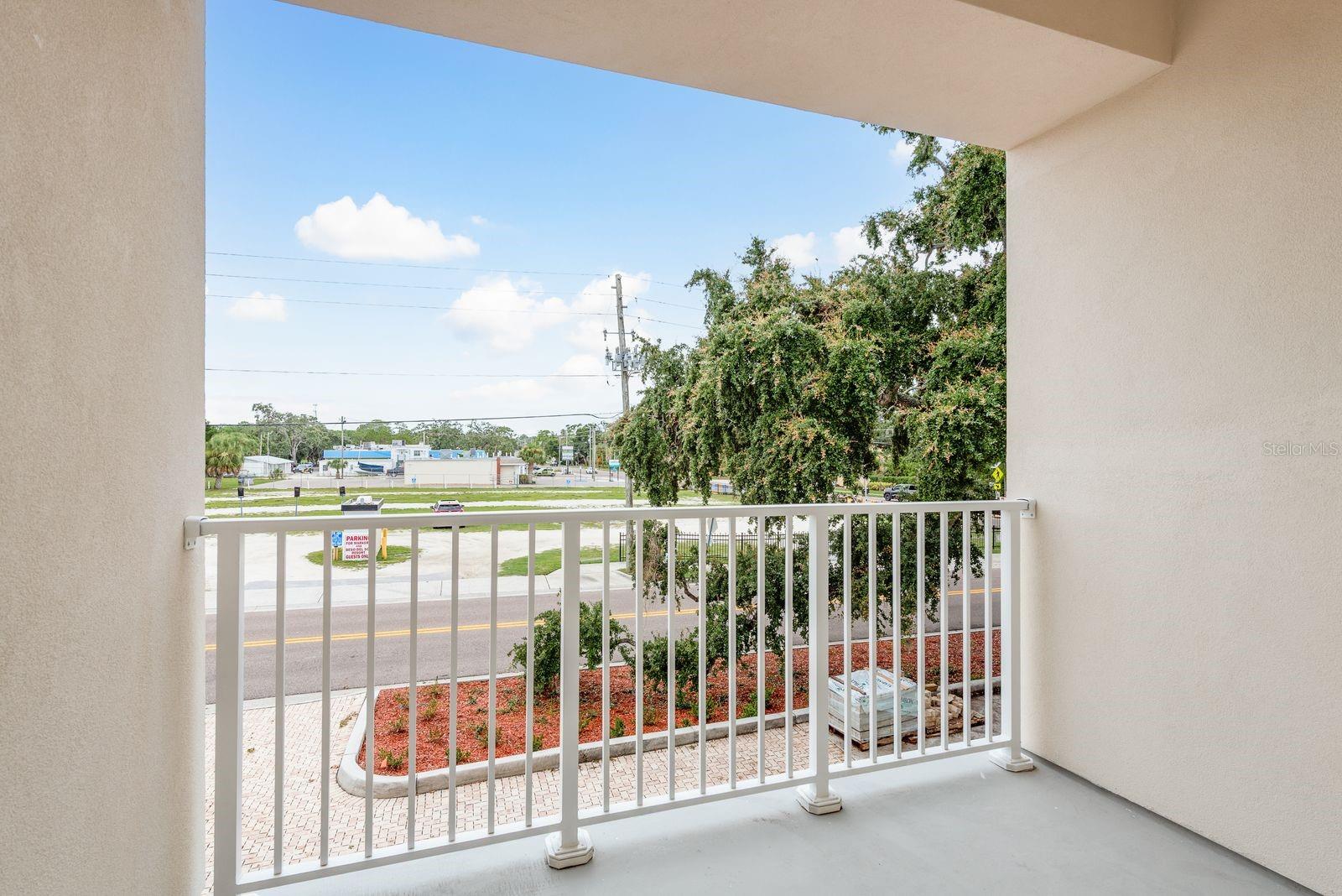 Image 16 of 44 For 1413 Bayshore Boulevard 11
