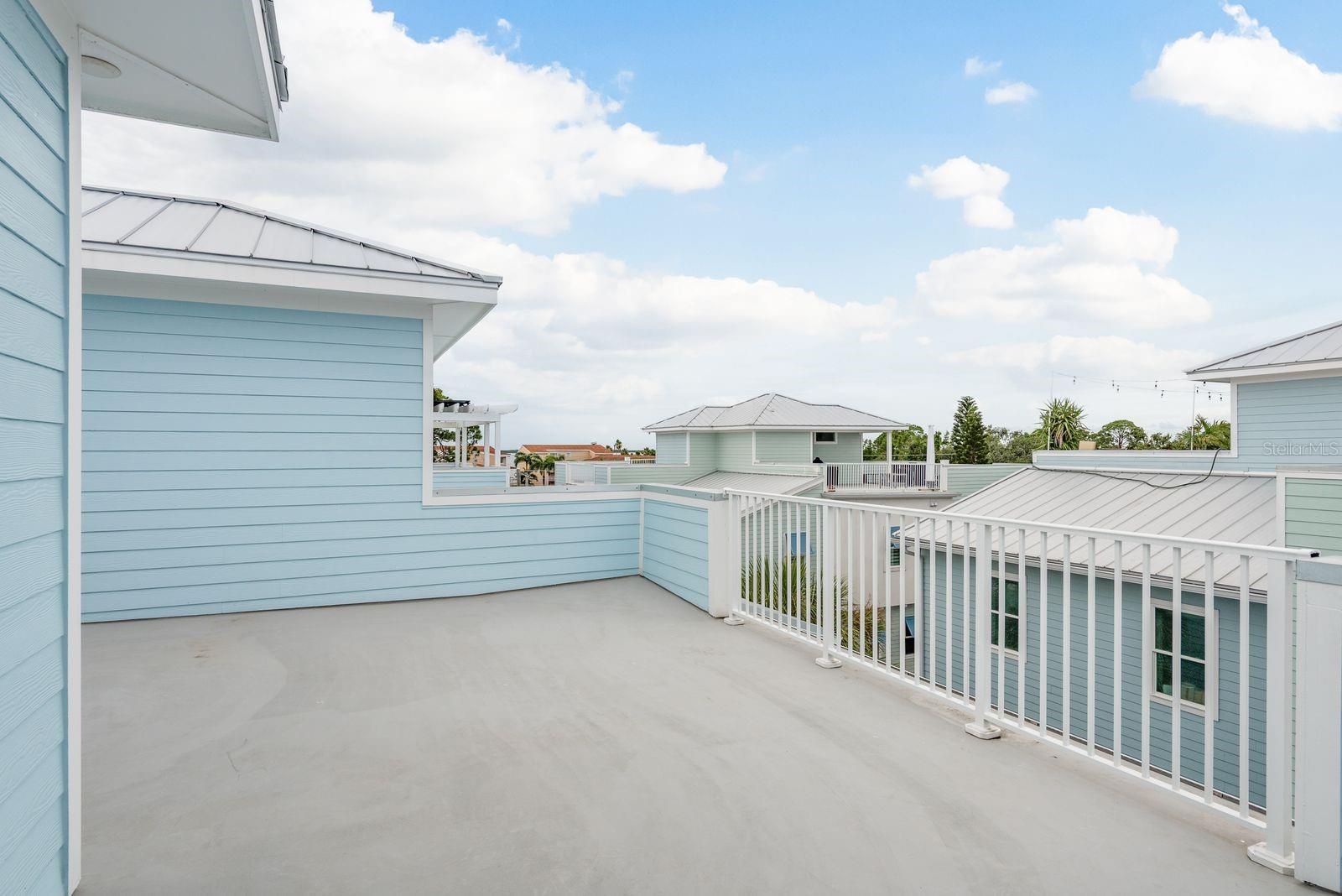 Image 35 of 44 For 1413 Bayshore Boulevard 11