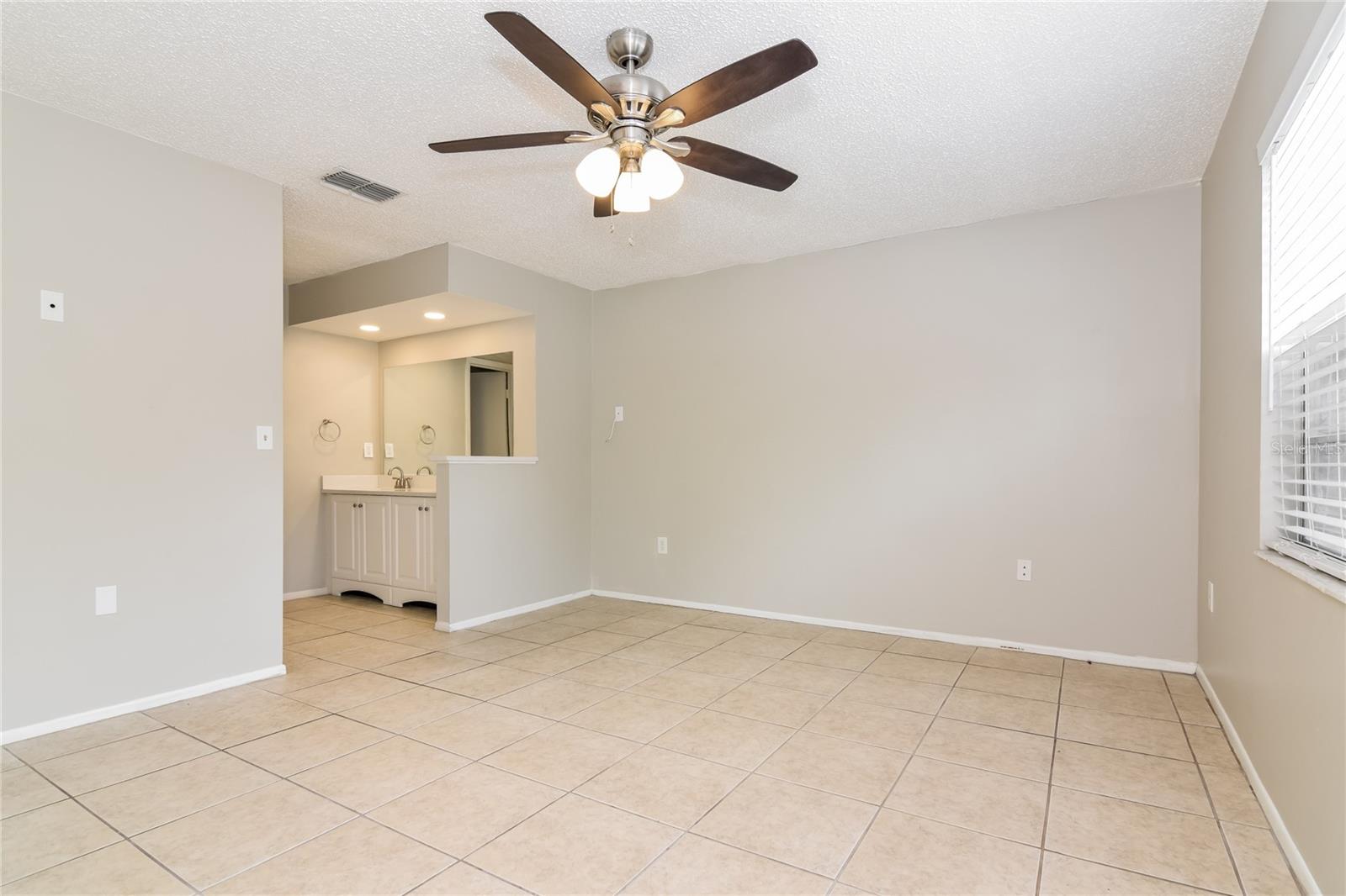 Image 3 of 16 For 248 Lake Thomas Drive