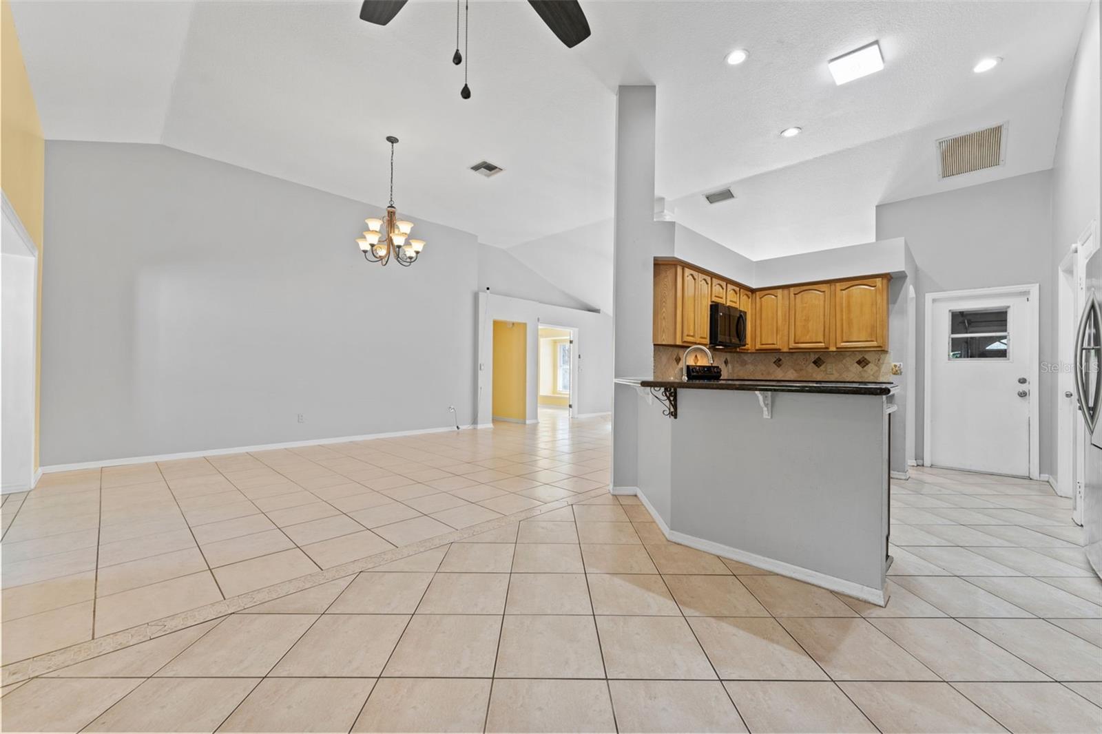 Image 13 of 44 For 15123 Bald Eagle Street