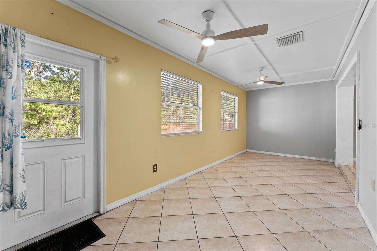 Image 18 of 44 For 15123 Bald Eagle Street
