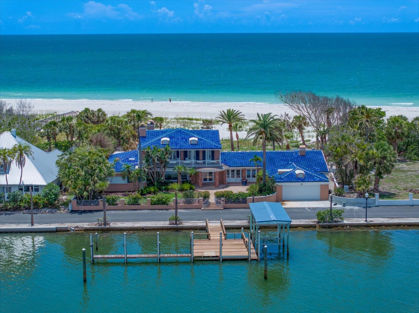 Details for 1114 Mandalay Point, CLEARWATER BEACH, FL 33767