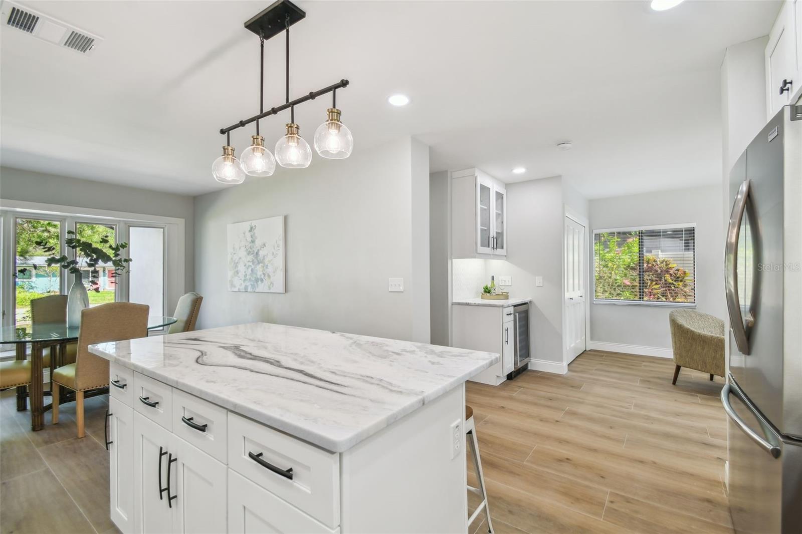 Image 14 of 42 For 4522 Hale Avenue