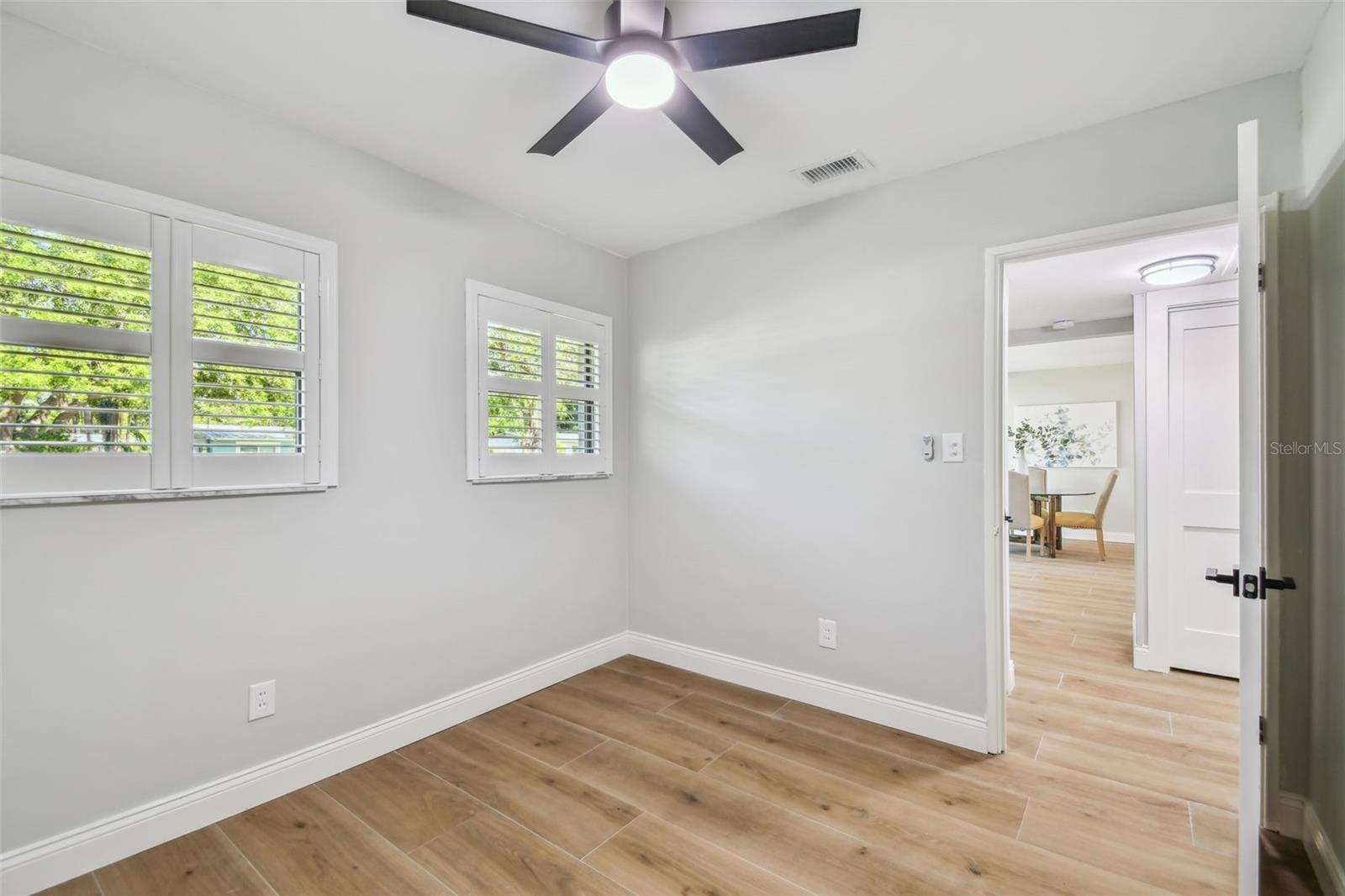 Image 32 of 42 For 4522 Hale Avenue