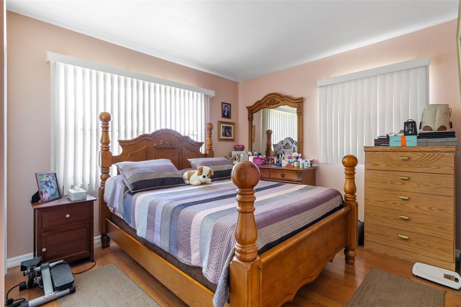 Image 11 of 21 For 7676 18th St N