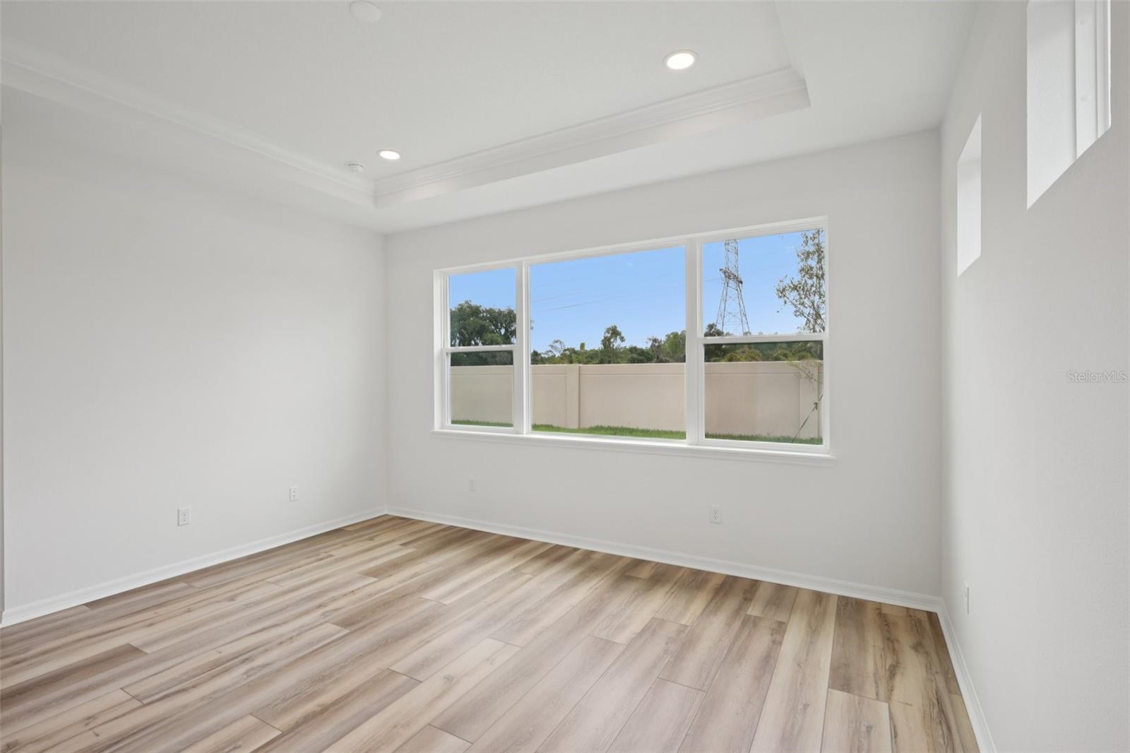 Listing photo id 22 for 3712 Rocky Island Road