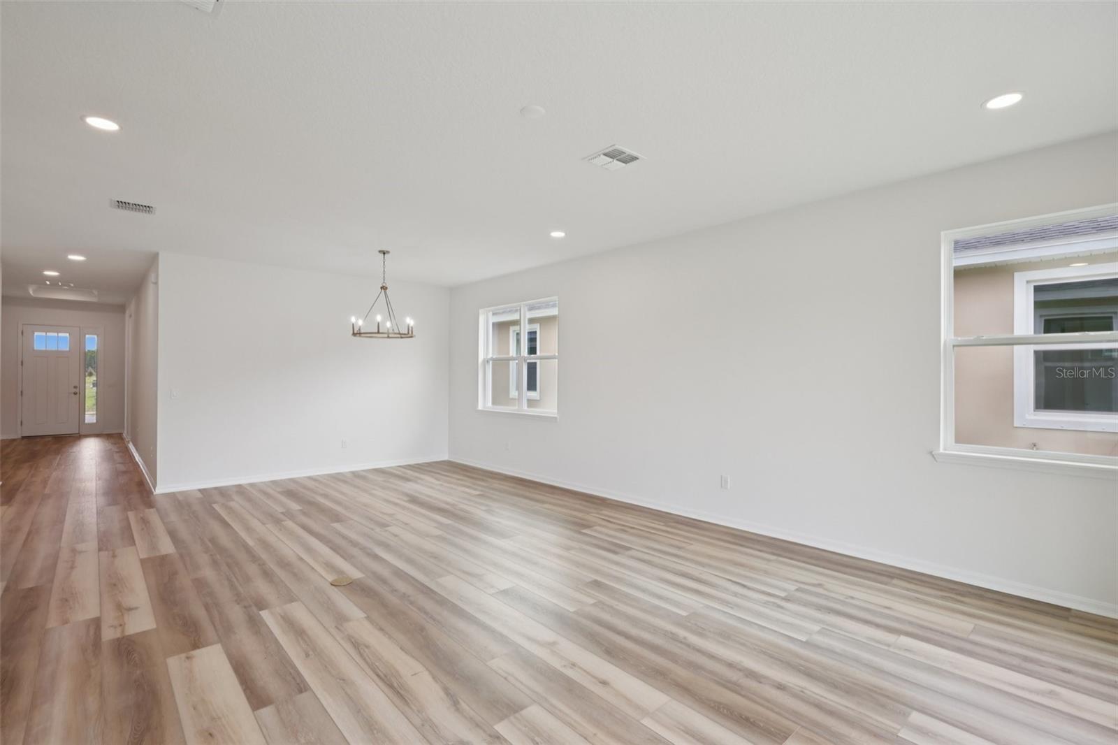 Listing photo id 6 for 3712 Rocky Island Road