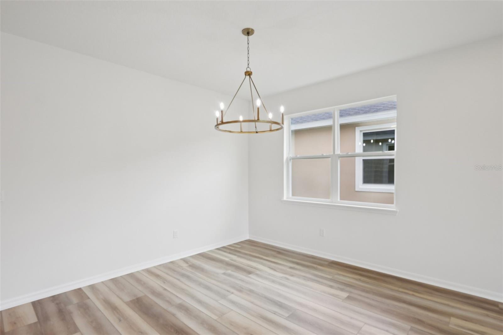 Listing photo id 7 for 3712 Rocky Island Road