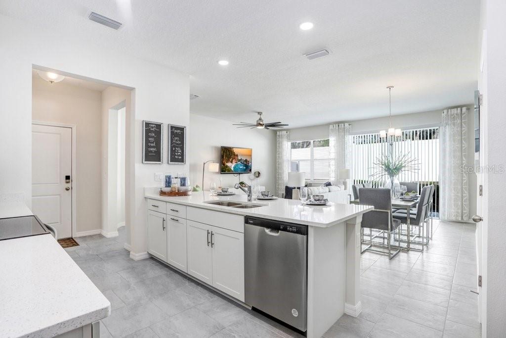 Listing photo id 12 for 11739 Blackbrook Court