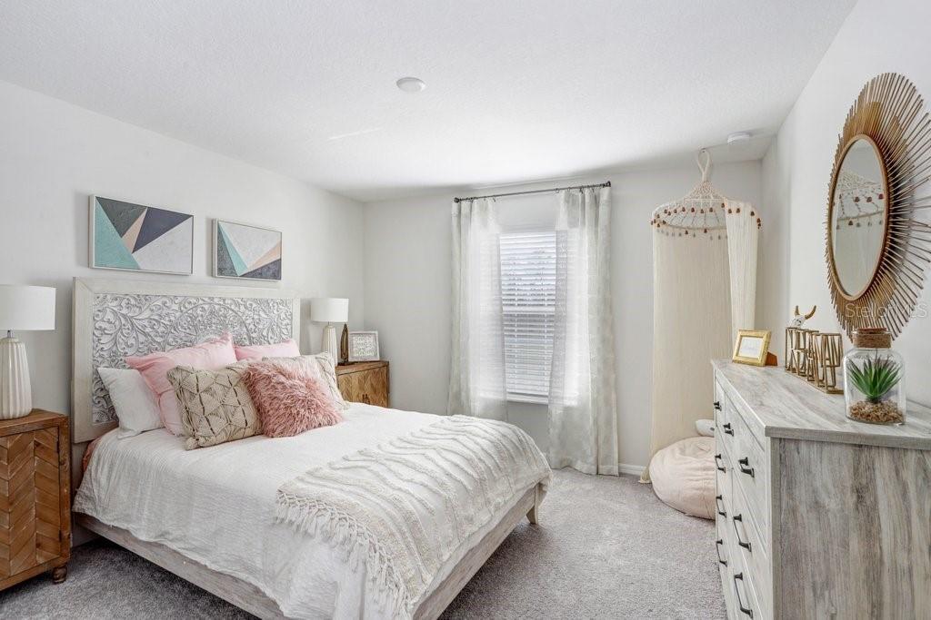 Listing photo id 17 for 11739 Blackbrook Court