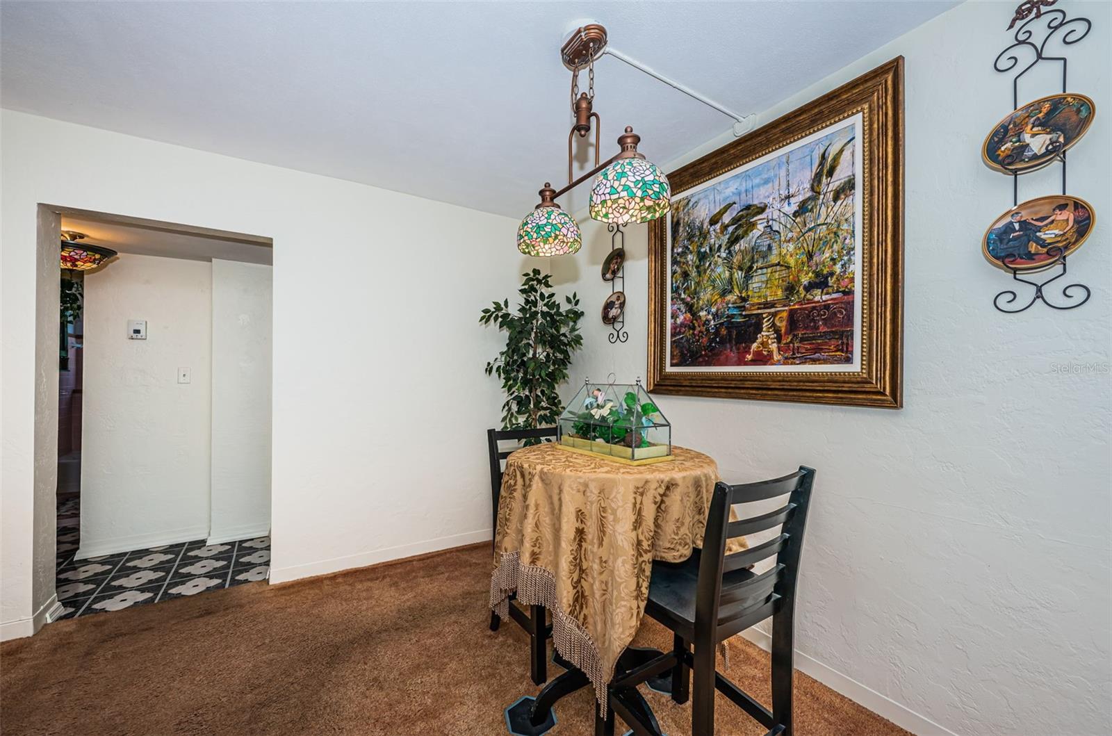 Image 10 of 100 For 841 4th Avenue N 21