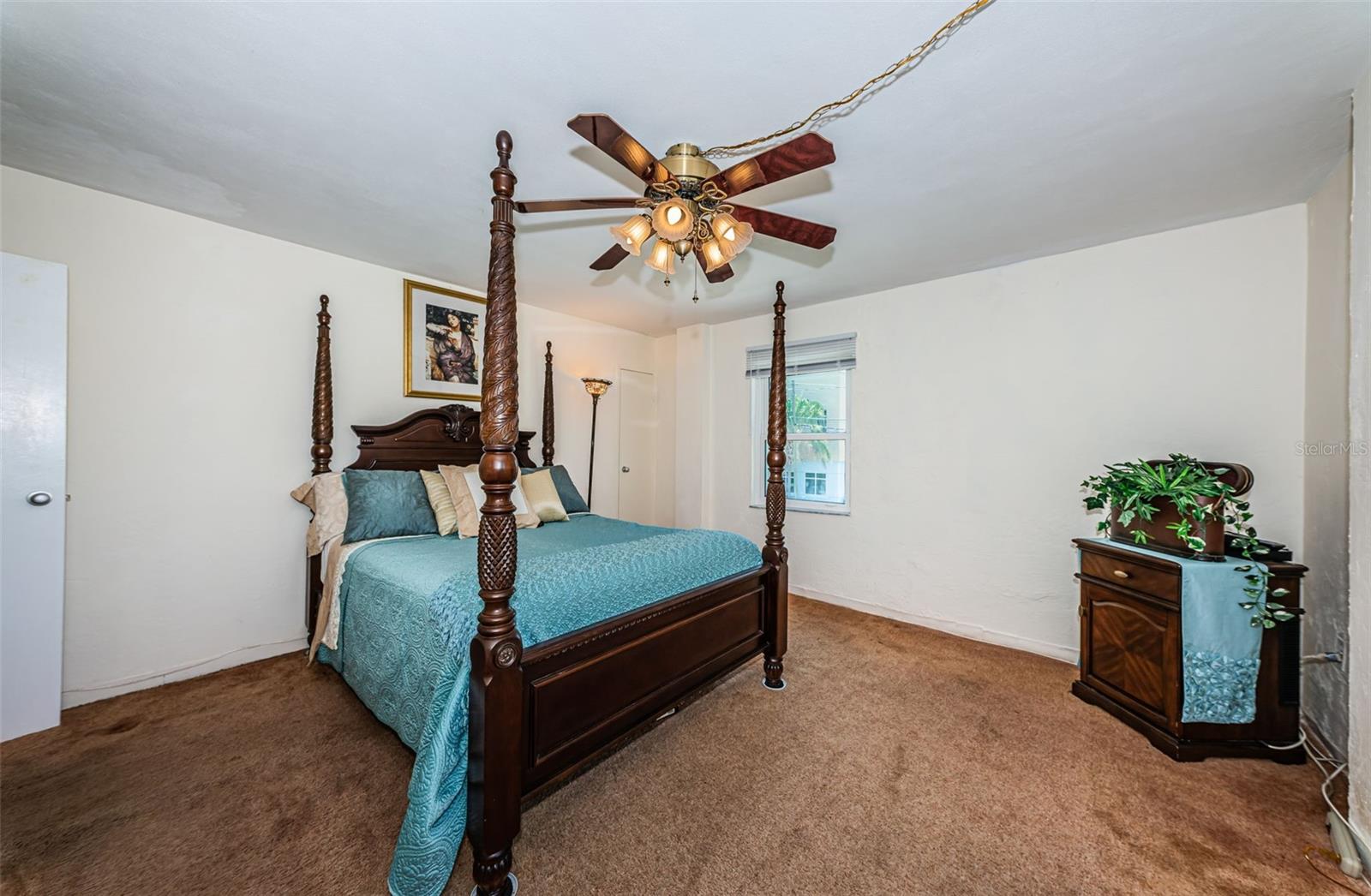 Image 28 of 100 For 841 4th Avenue N 21