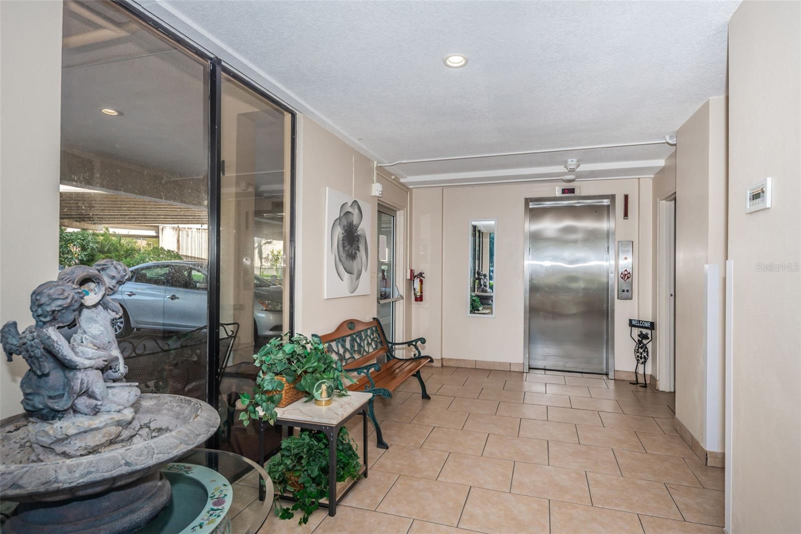 Image 30 of 100 For 841 4th Avenue N 21