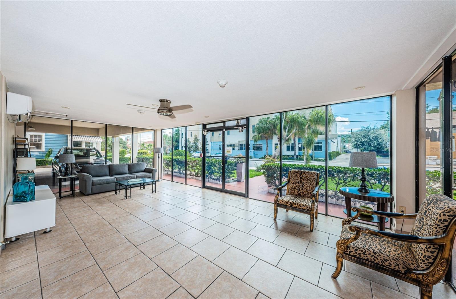 Image 37 of 100 For 841 4th Avenue N 21