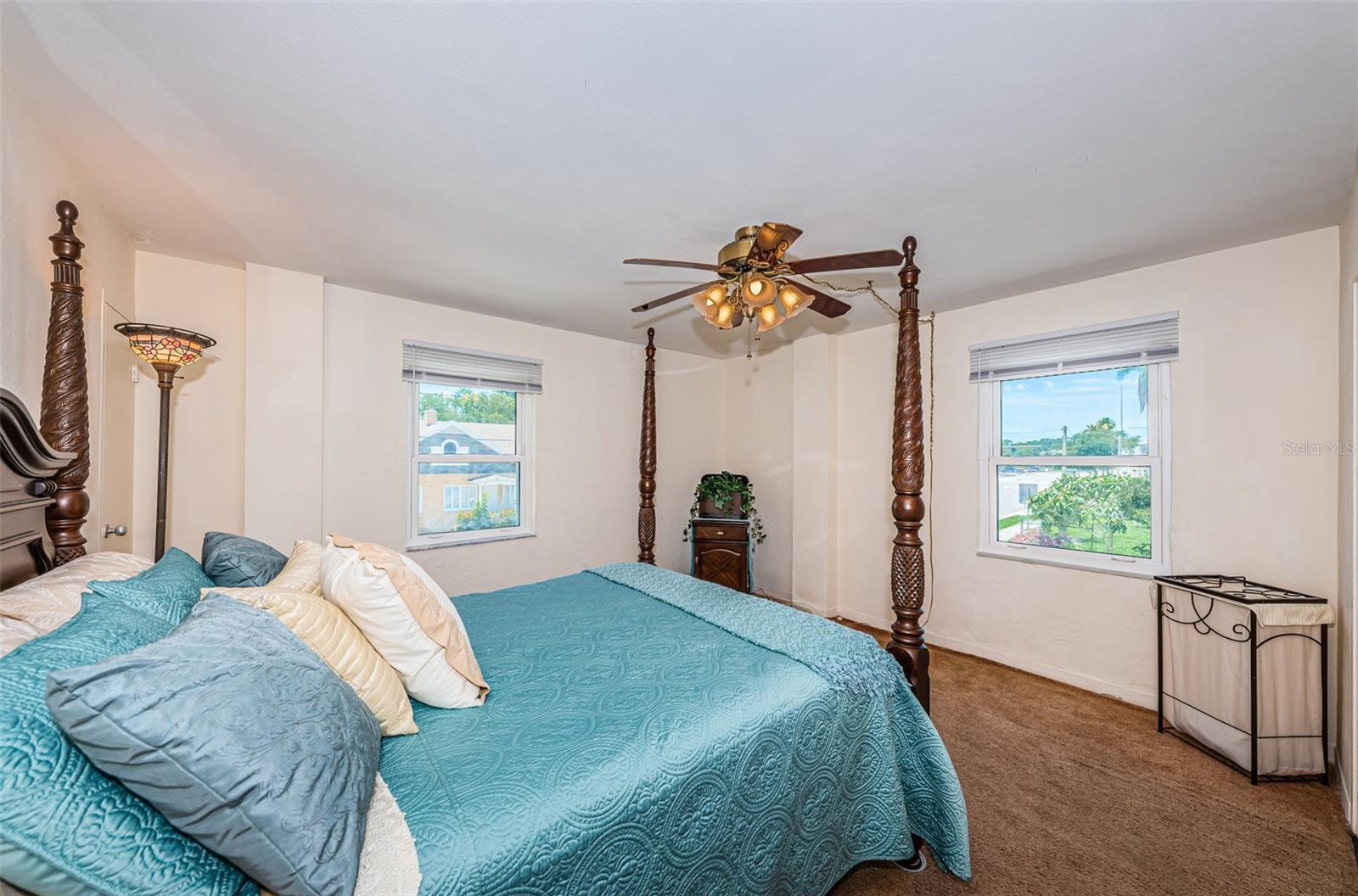 Image 4 of 100 For 841 4th Avenue N 21