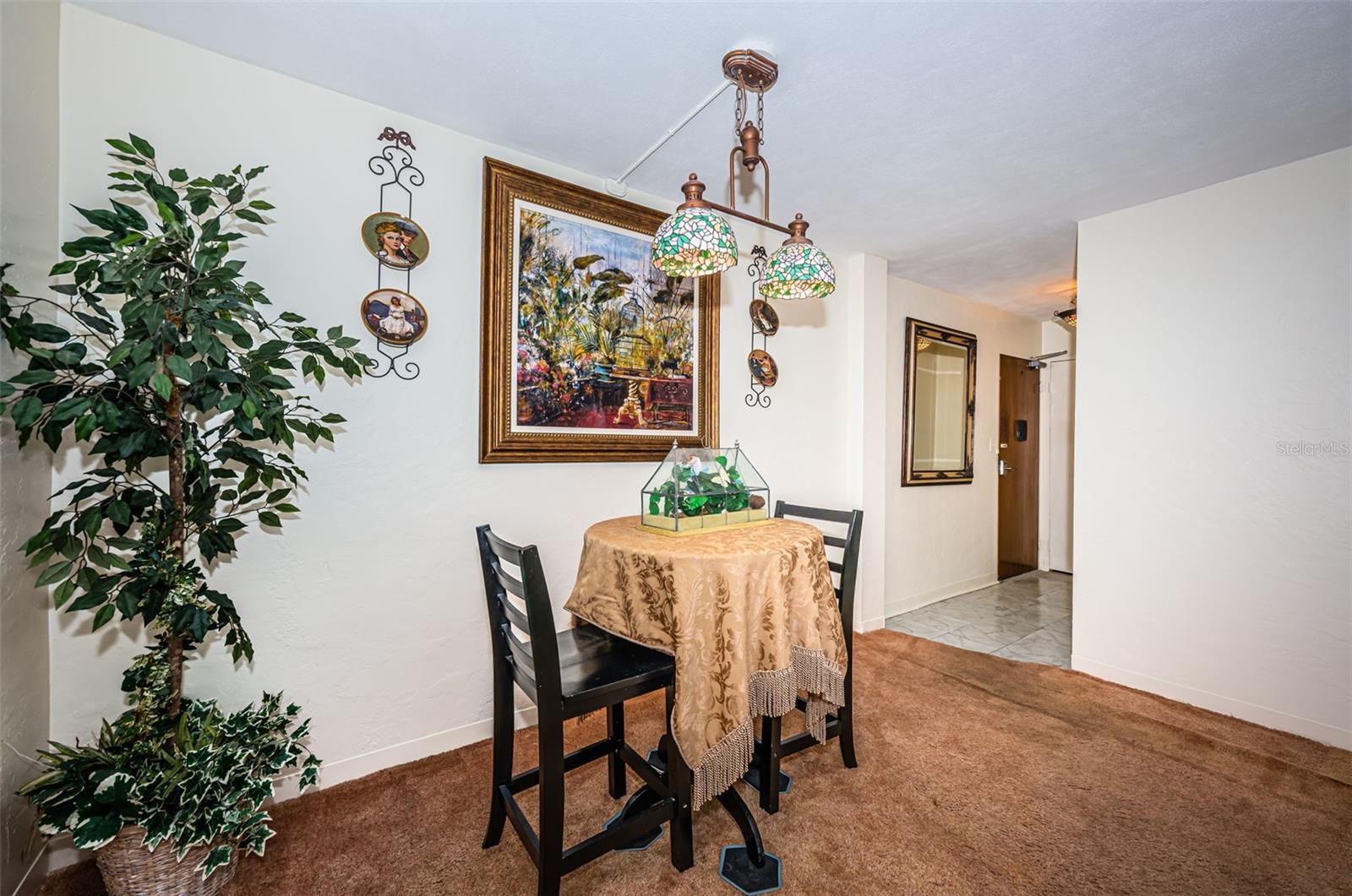 Image 9 of 100 For 841 4th Avenue N 21