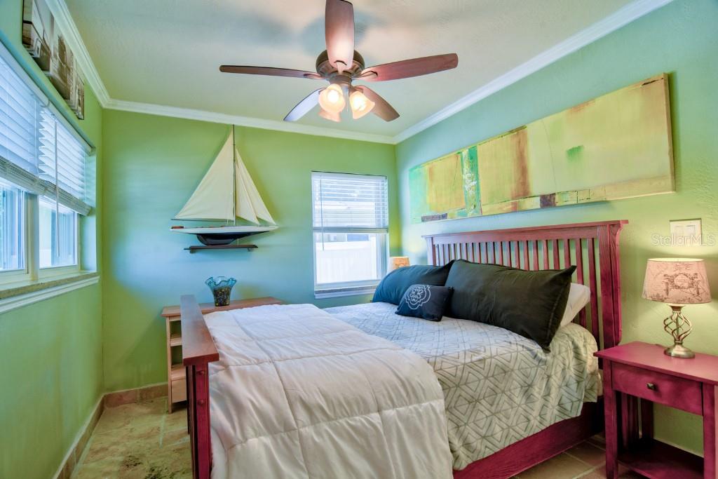 Image 4 of 16 For 6912 14th Street N 6912