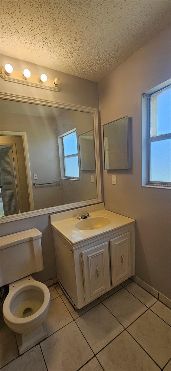 Image 15 of 22 For 2503 Elm Street