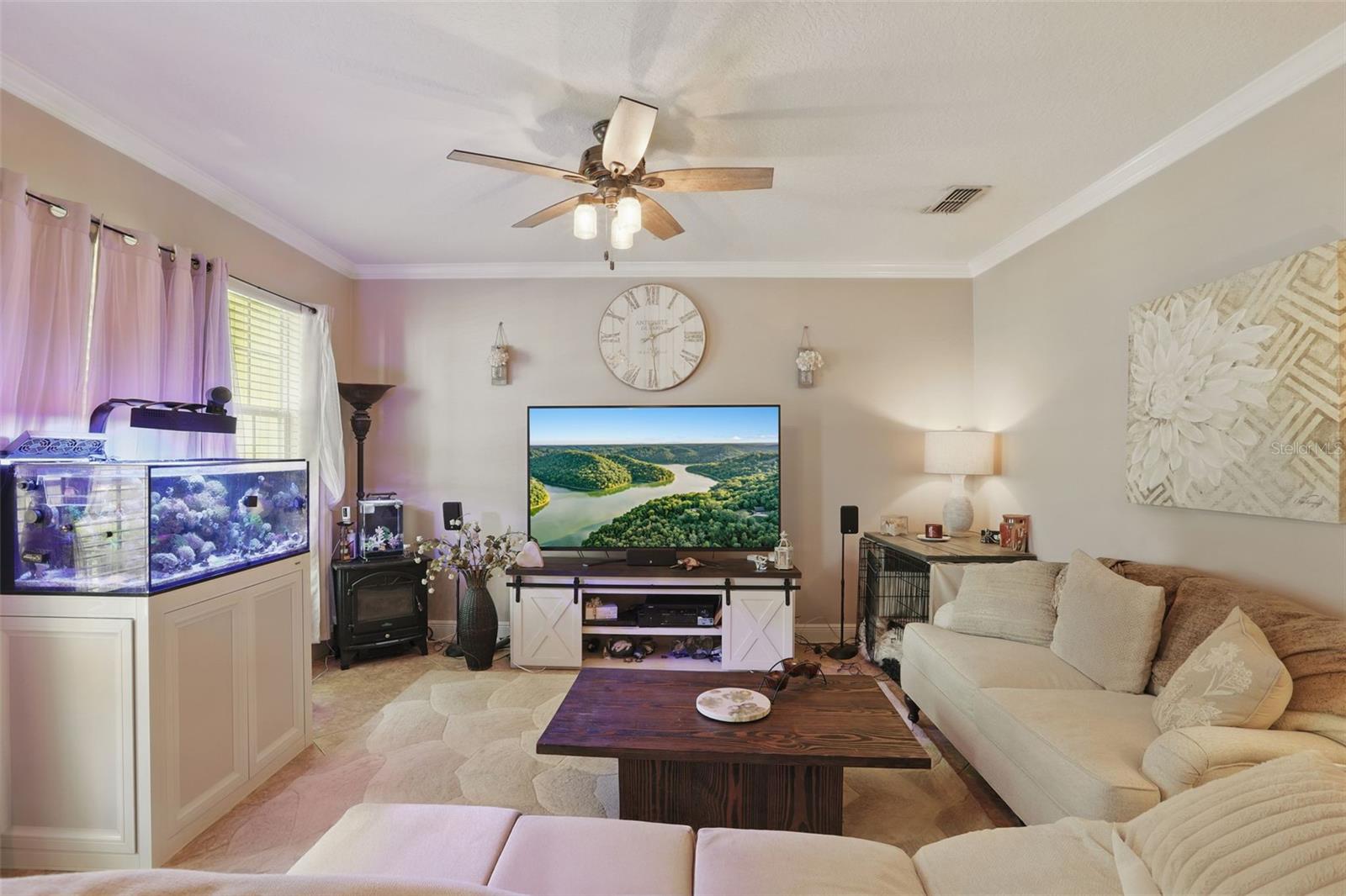 Image 10 of 65 For 5489 Baldwin Park Street
