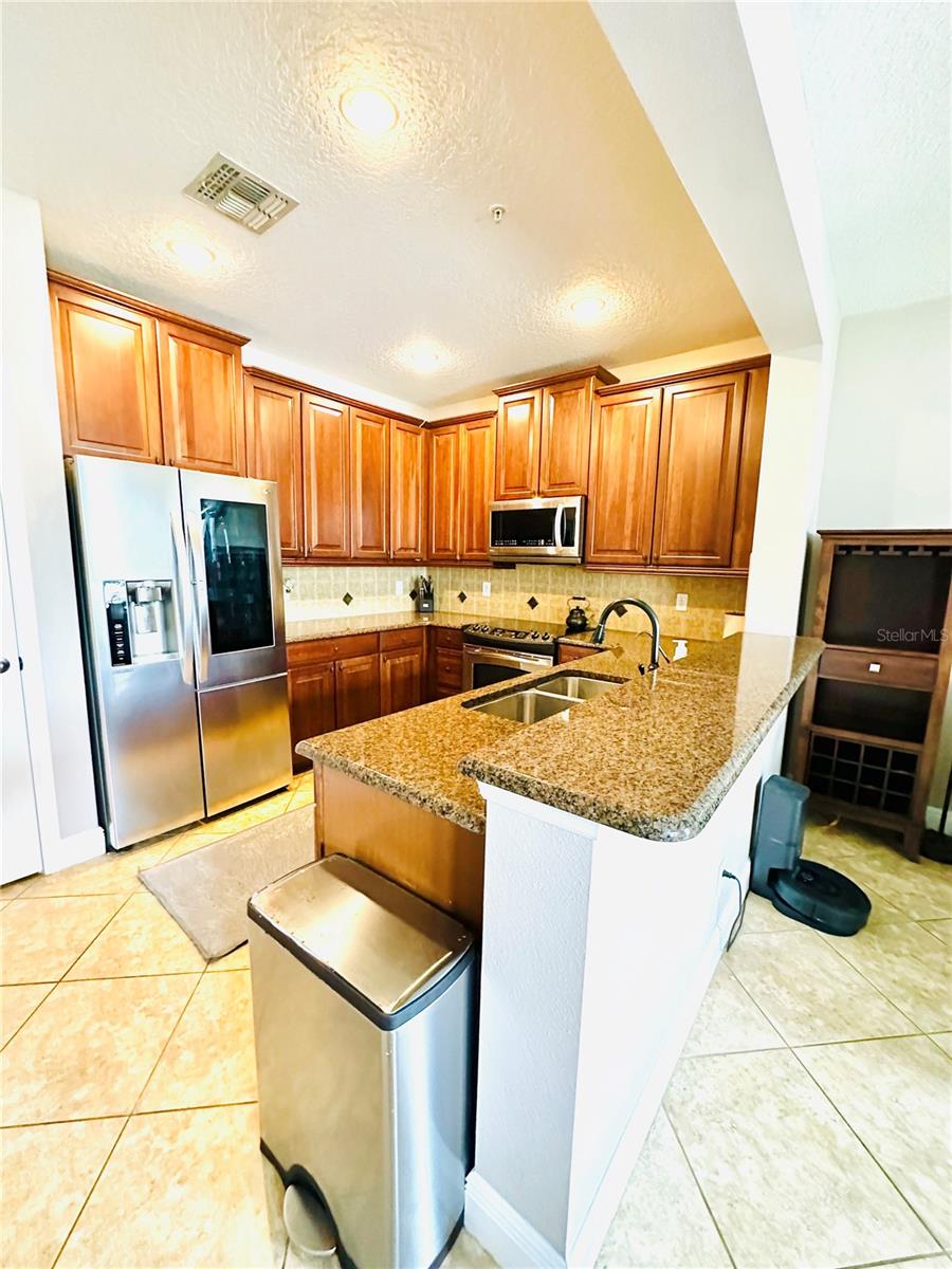 Image 15 of 65 For 5489 Baldwin Park Street