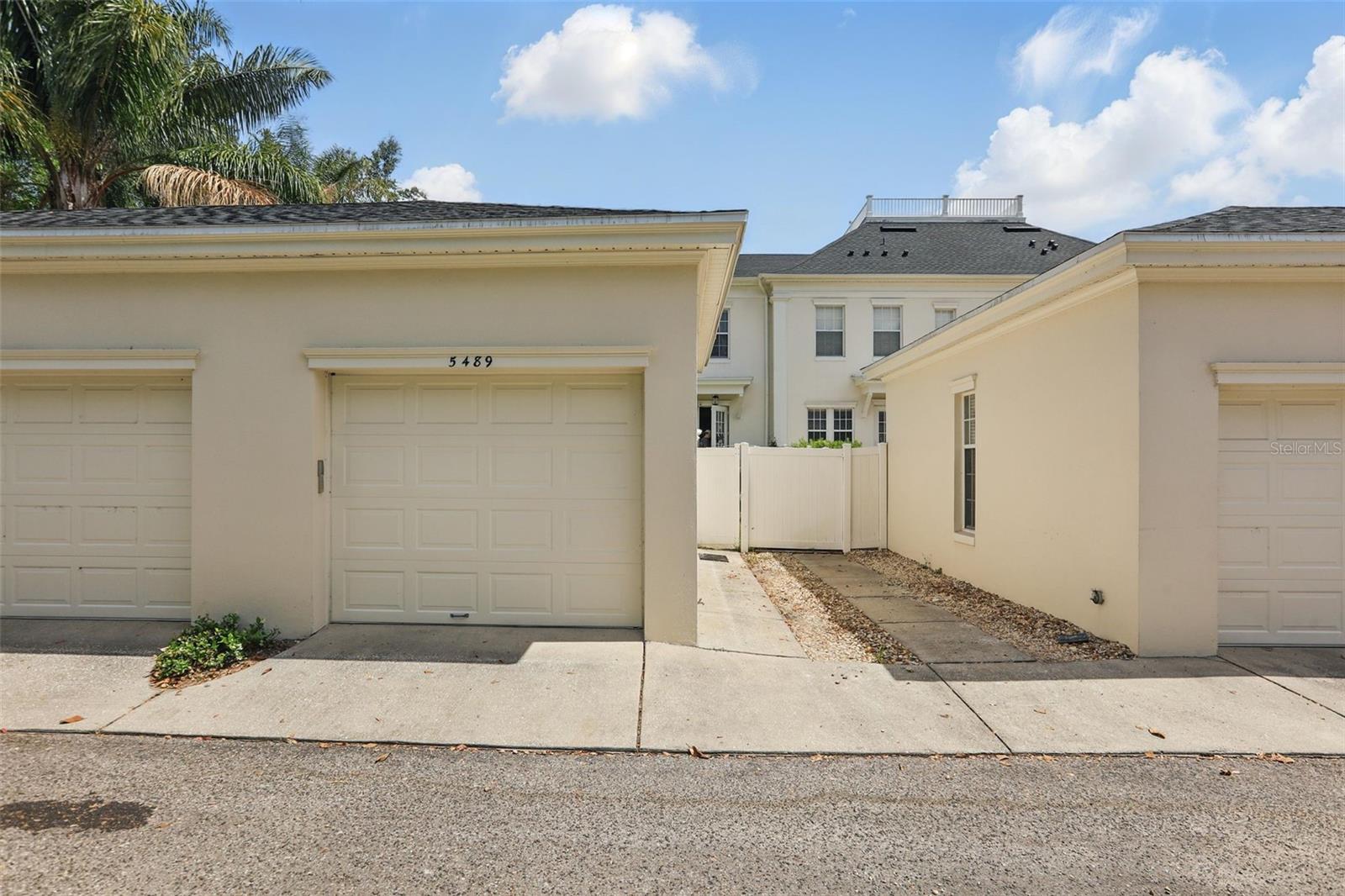 Image 33 of 65 For 5489 Baldwin Park Street