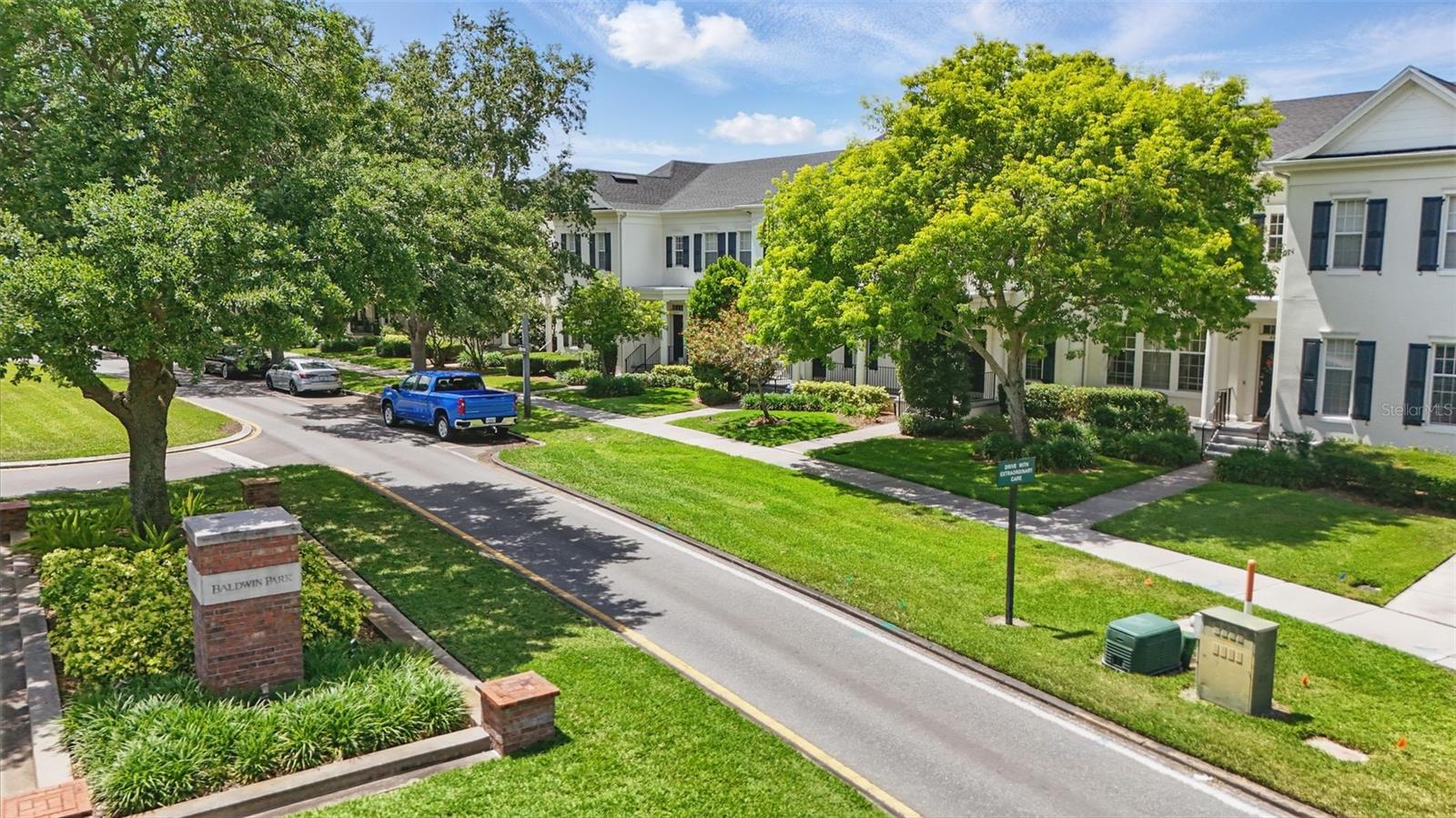 Image 36 of 65 For 5489 Baldwin Park Street