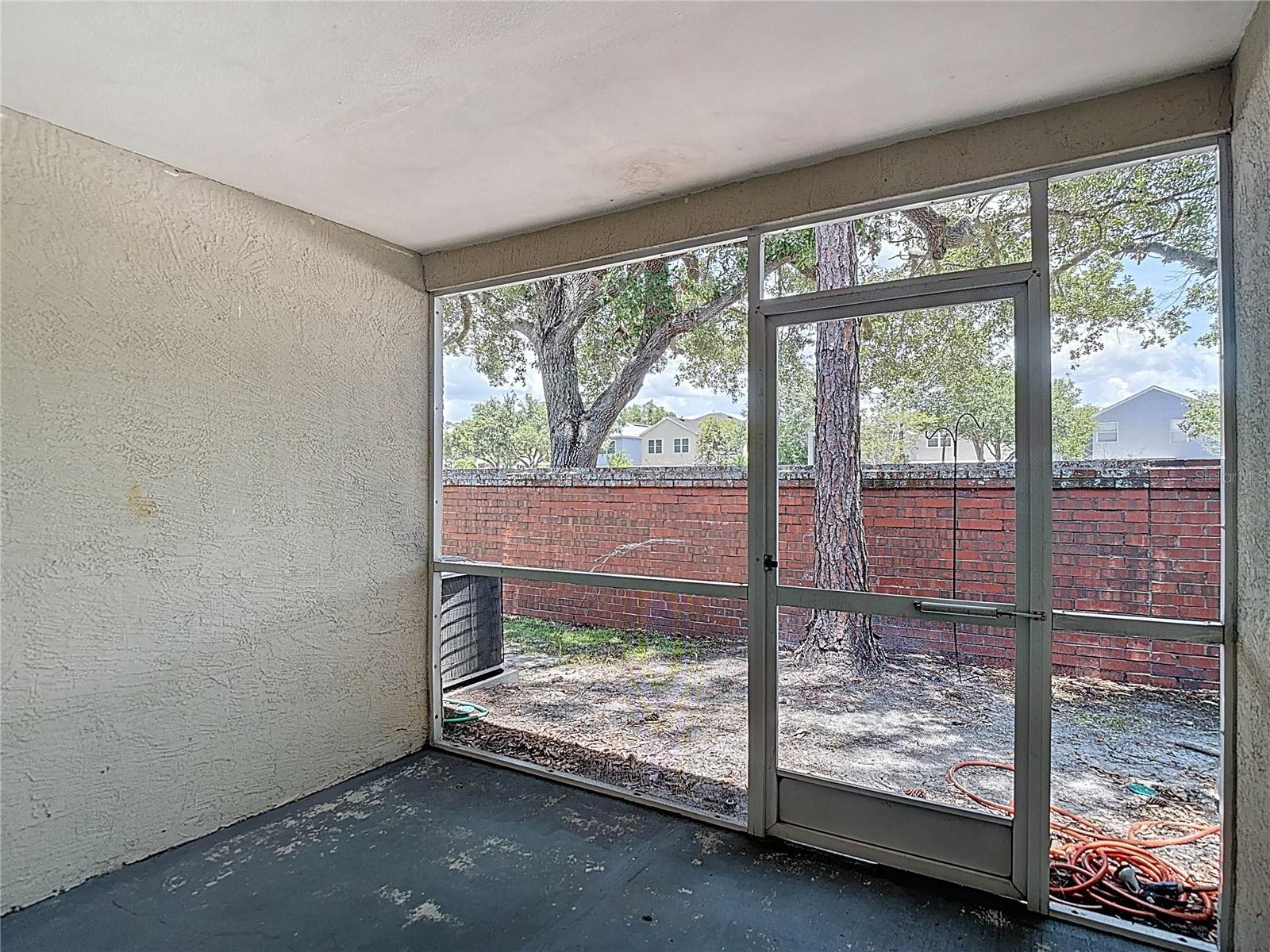 Image 22 of 26 For 12464 Berkeley Square Drive