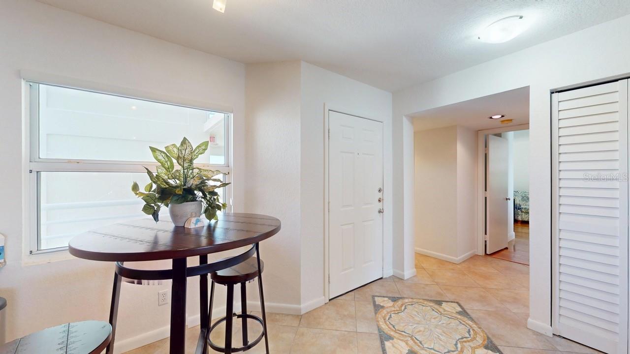 Image 15 of 37 For 6105 Bahia Del Mar Circle 682