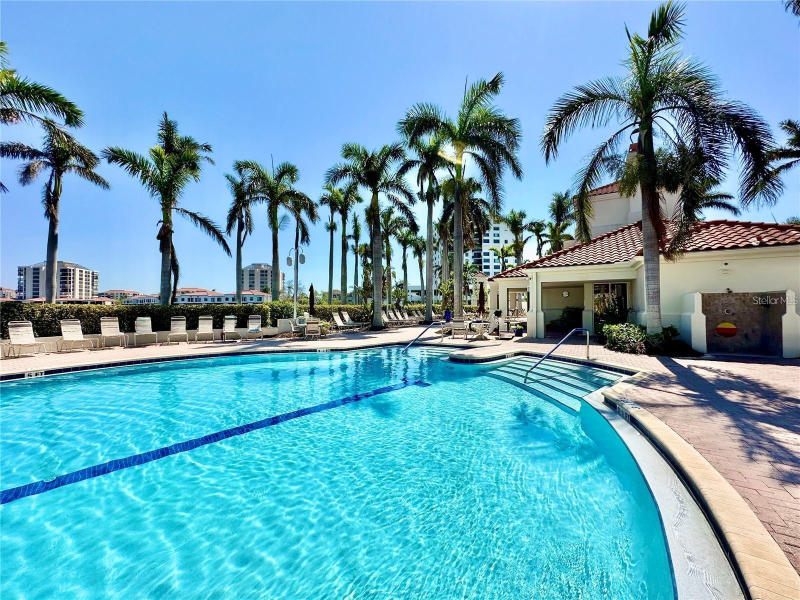 Image 26 of 37 For 6105 Bahia Del Mar Circle 682