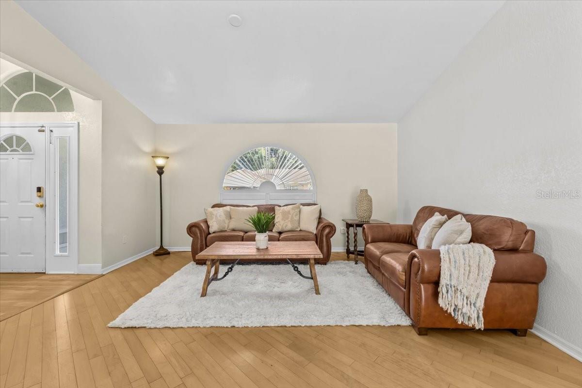 Image 12 of 49 For 6051 65th Avenue N