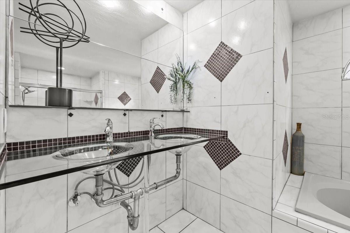 Image 35 of 49 For 6051 65th Avenue N