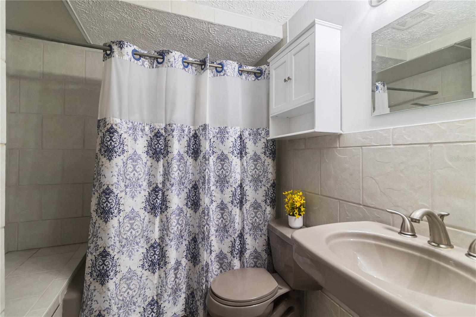 Listing photo id 14 for 4318 Mesa Drive