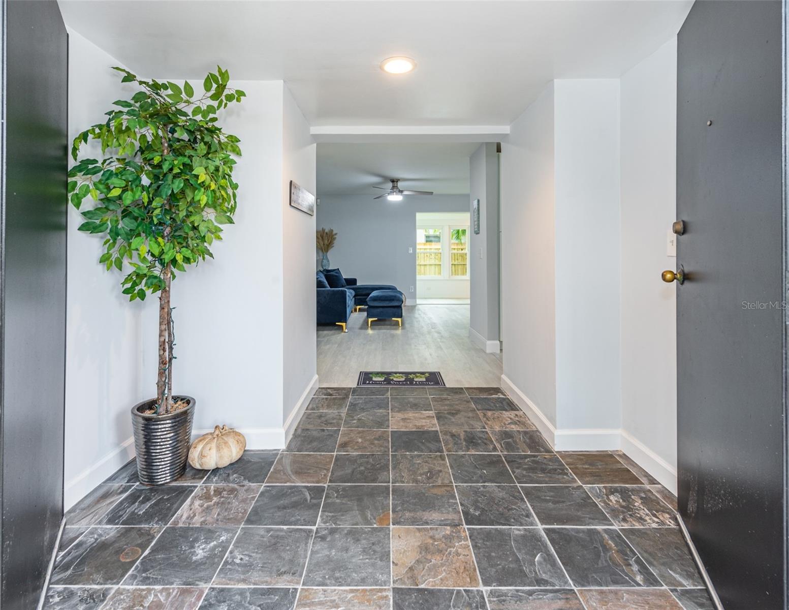 Image 3 of 34 For 5625 Atlantic Avenue N
