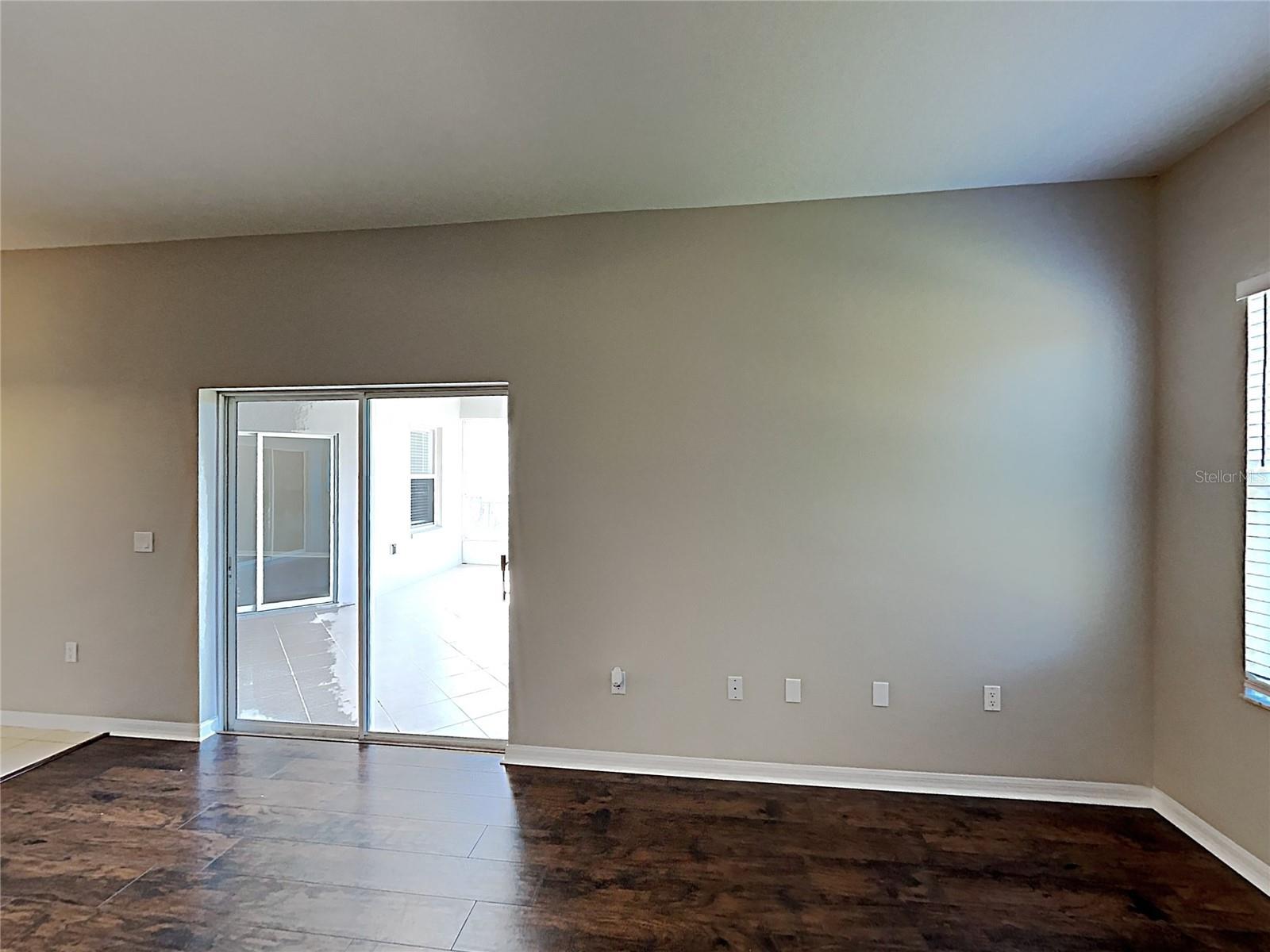 Image 13 of 24 For 3548 Longview Lane