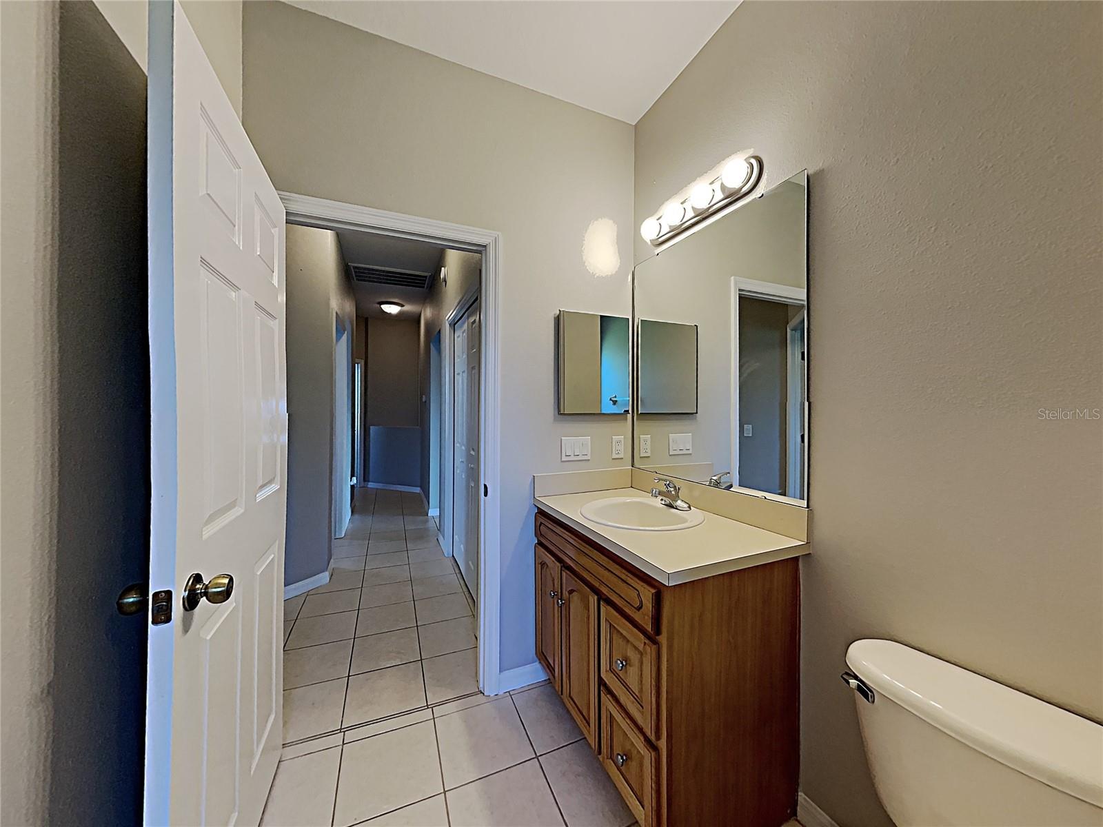 Image 20 of 24 For 3548 Longview Lane