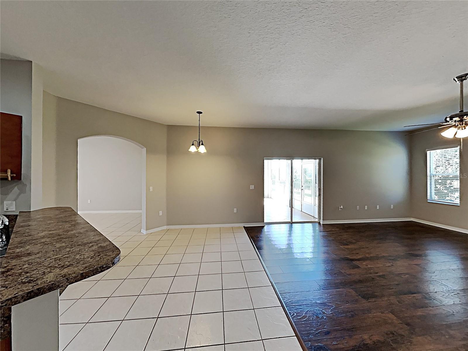 Image 8 of 24 For 3548 Longview Lane