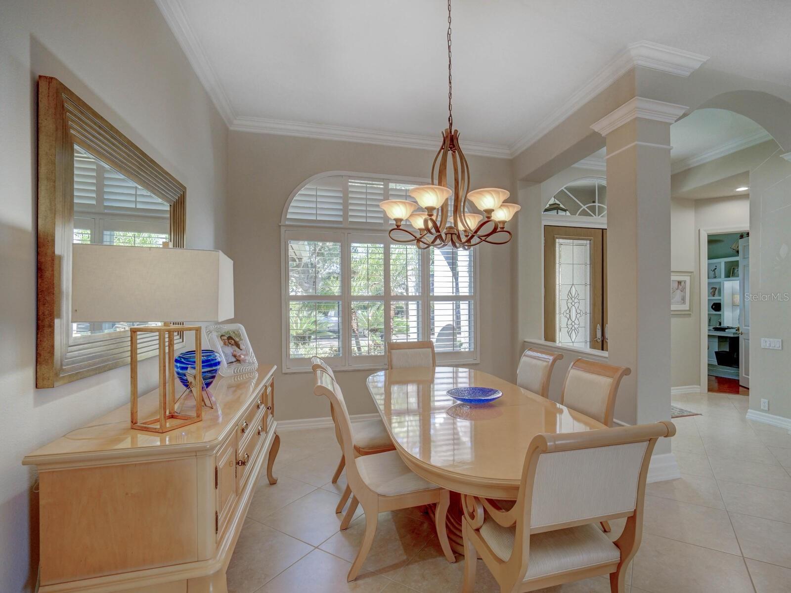 Image 11 of 59 For 4335 Clairidge Way