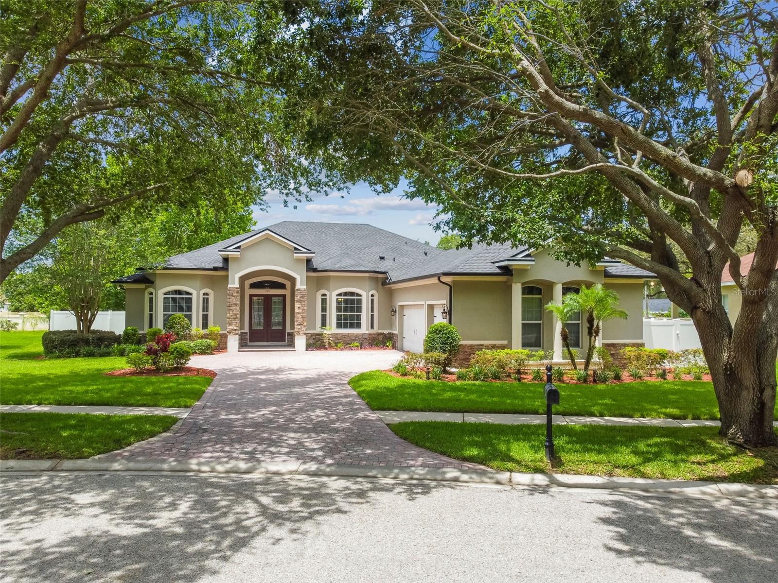 Image 2 of 81 For 505 Vintage Way