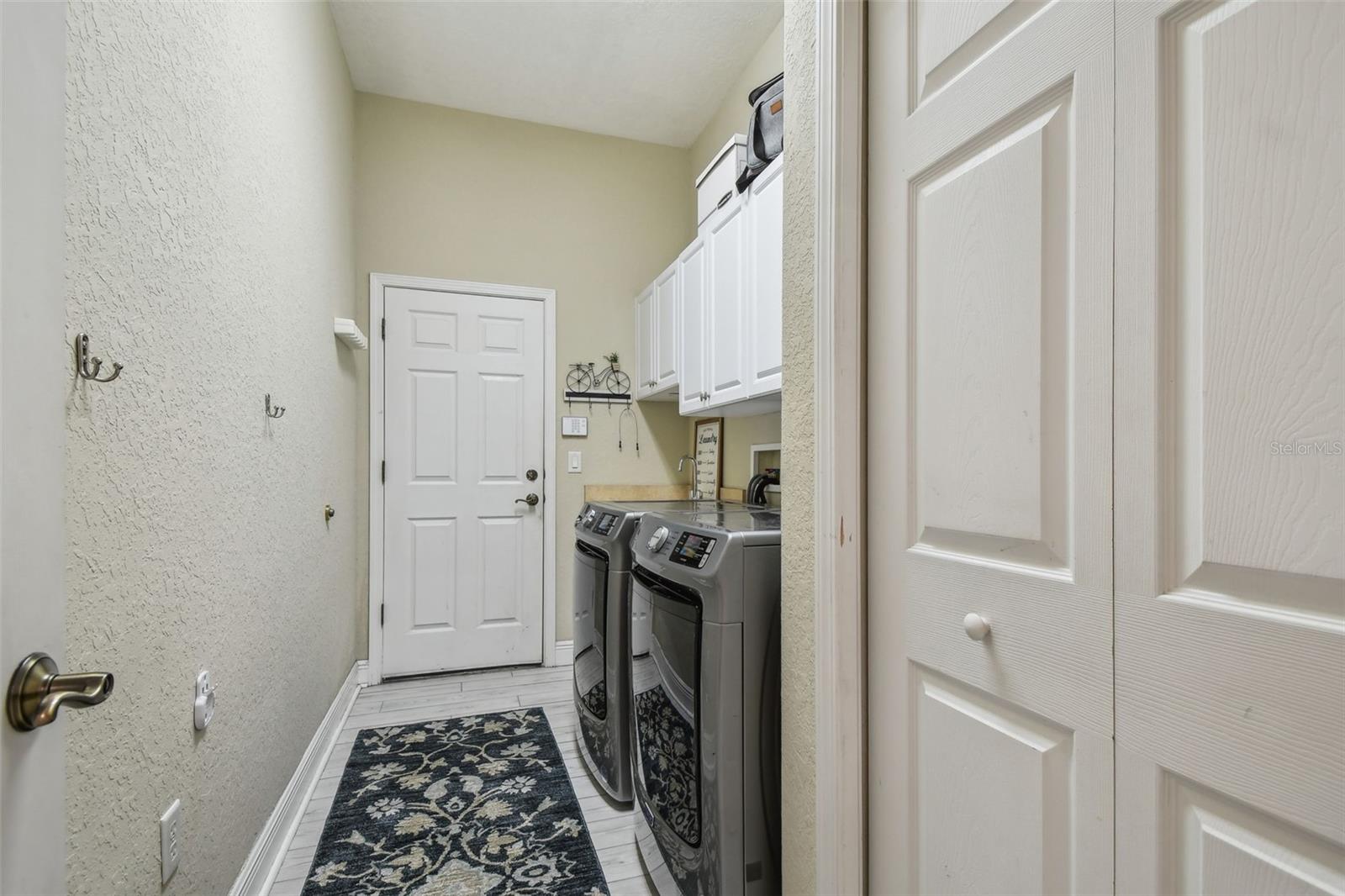 Image 39 of 81 For 505 Vintage Way