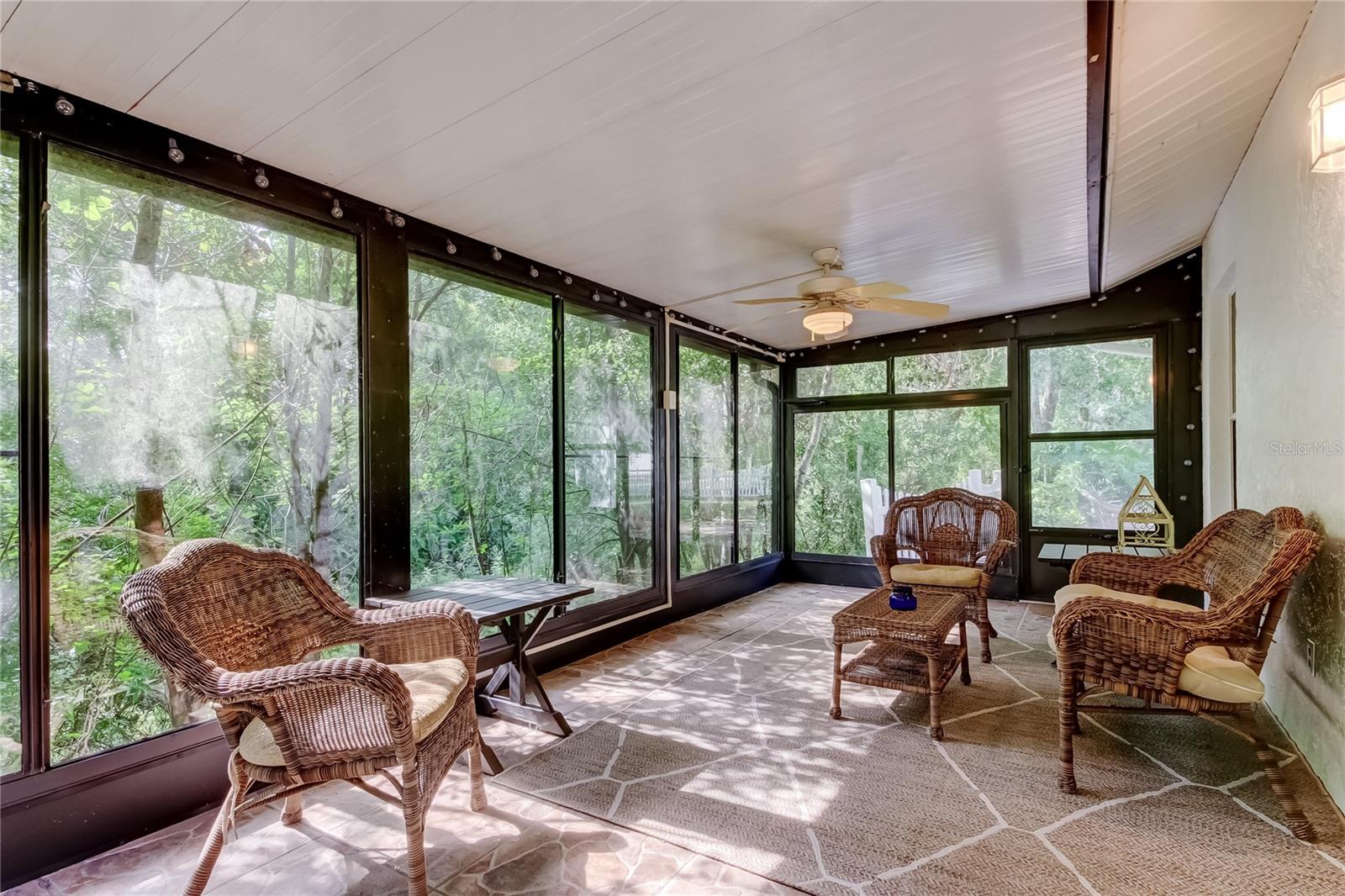 Image 11 of 59 For 17631 Grove View Drive
