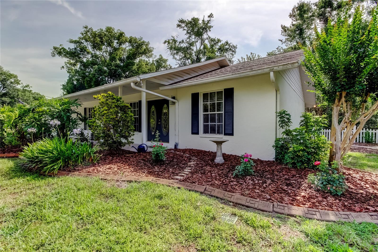 Image 14 of 59 For 17631 Grove View Drive