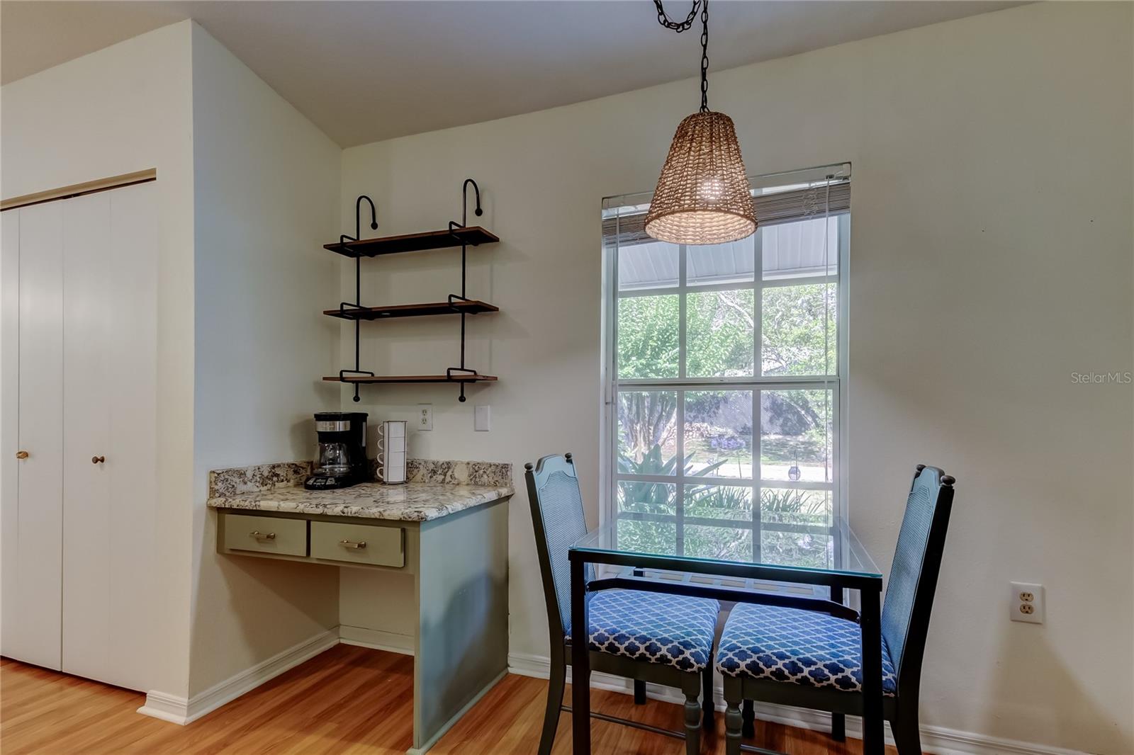 Image 18 of 59 For 17631 Grove View Drive