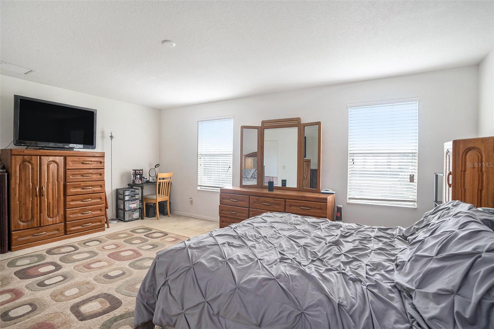 Image 24 of 34 For 7641 Armonk Lane