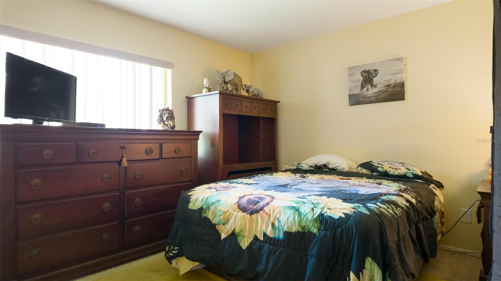 Image 27 of 32 For 1851 Bough Avenue A
