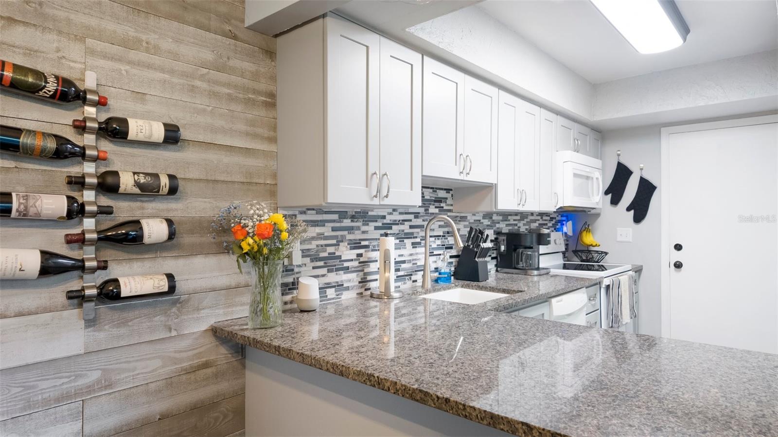 Image 18 of 46 For 2941 Lichen Lane B