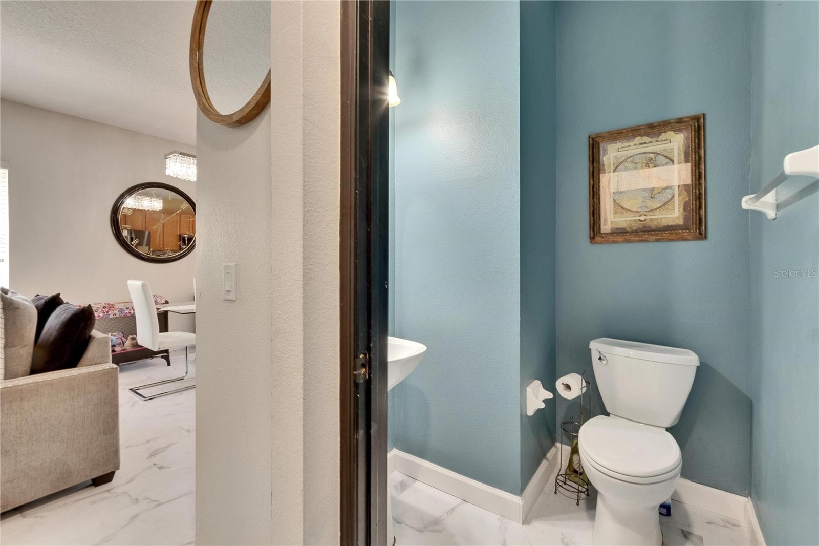 Image 18 of 51 For 10606 Shady Falls Court