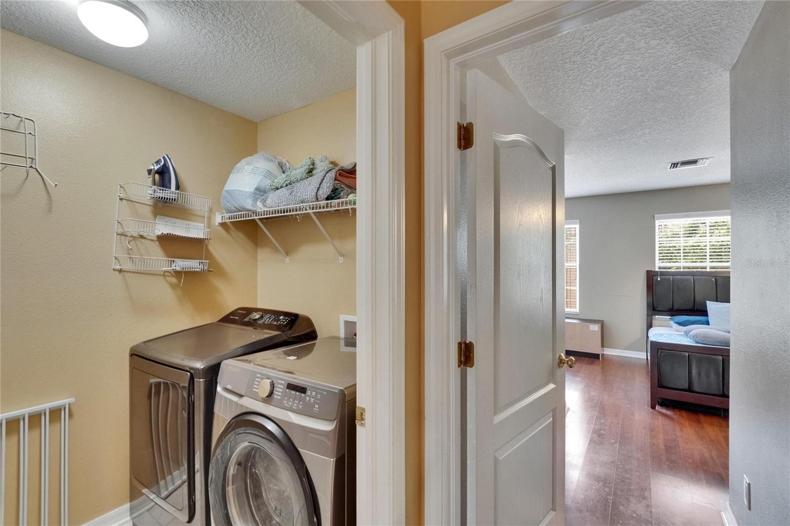 Image 34 of 51 For 10606 Shady Falls Court